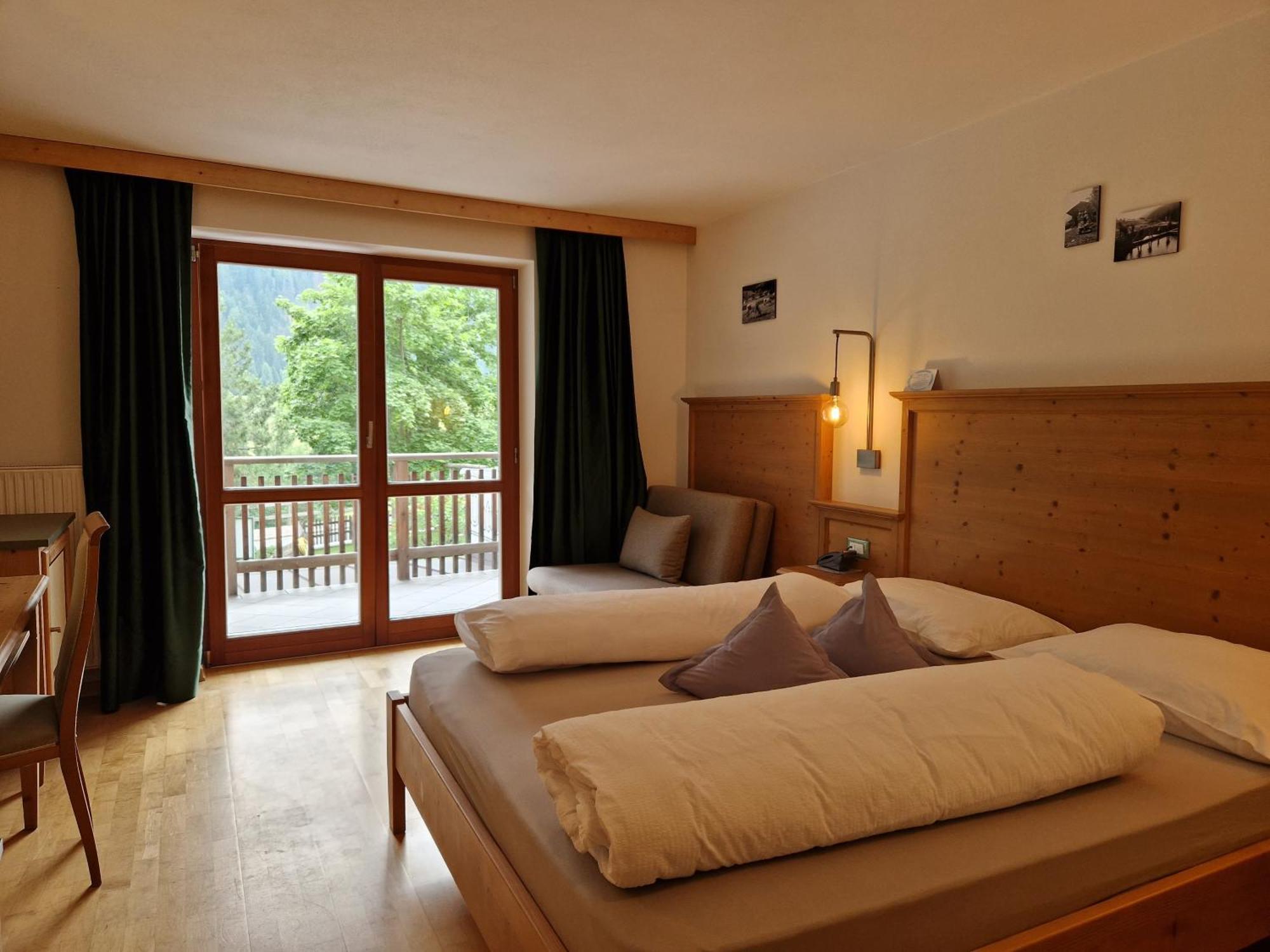 Natur Pur Hotel Unterpichl Ulten Buitenkant foto