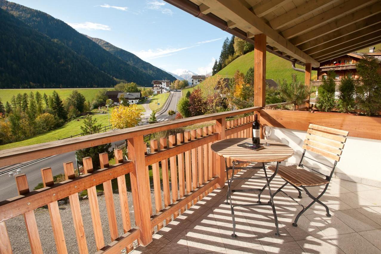 Natur Pur Hotel Unterpichl Ulten Buitenkant foto